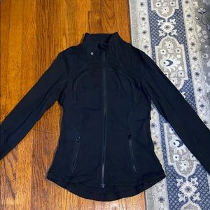 Black lululemon jacket SZ 6.